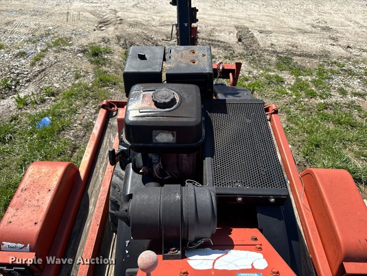 image for item EQ5014 Ditch Witch 1330 trencher
