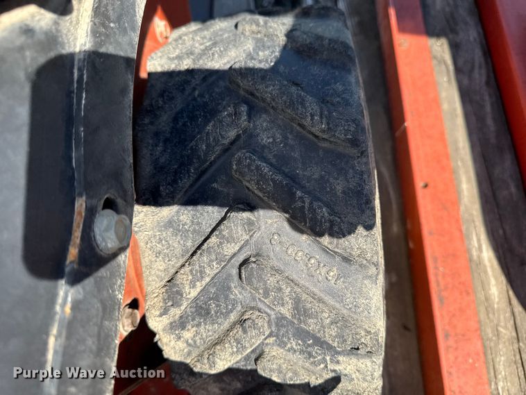 image for item EQ5014 Ditch Witch 1330 trencher