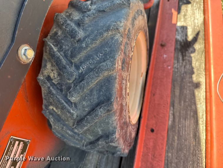 image for item EQ5014 Ditch Witch 1330 trencher