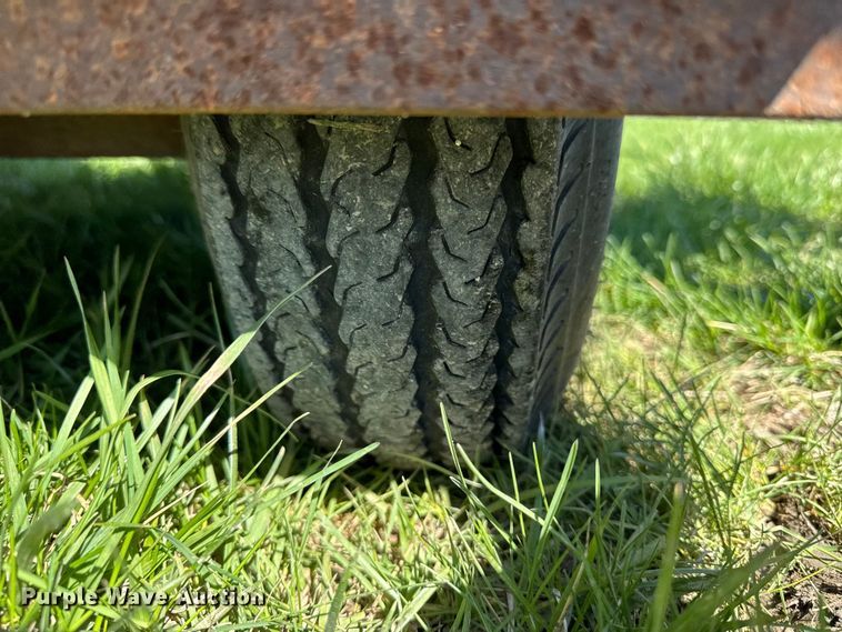 image for item EQ5014 Ditch Witch 1330 trencher