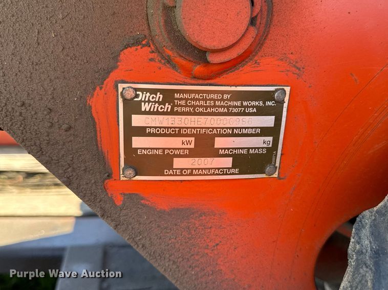 image for item EQ5014 Ditch Witch 1330 trencher