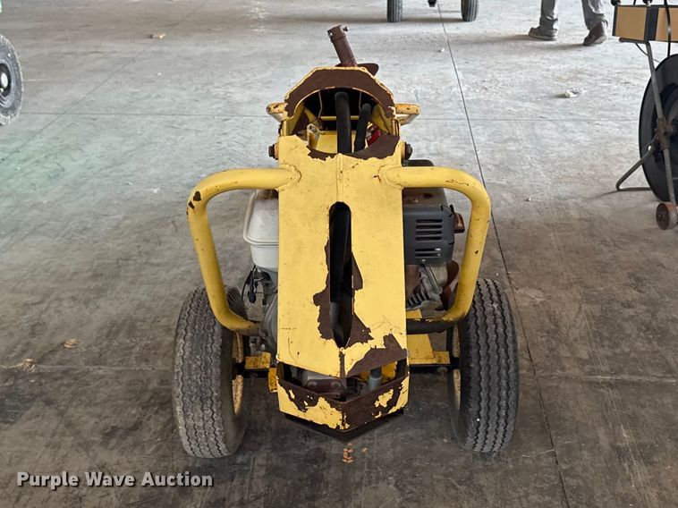 image for item EQ5016 Ground hog HD99 post hole auger