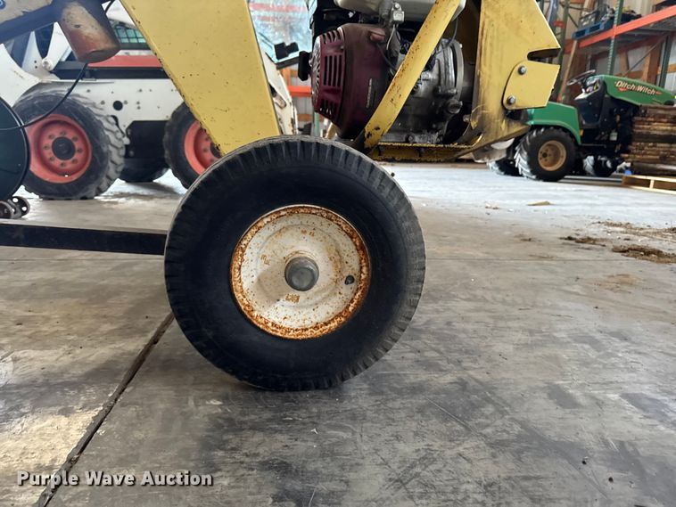 image for item EQ5016 Ground hog HD99 post hole auger