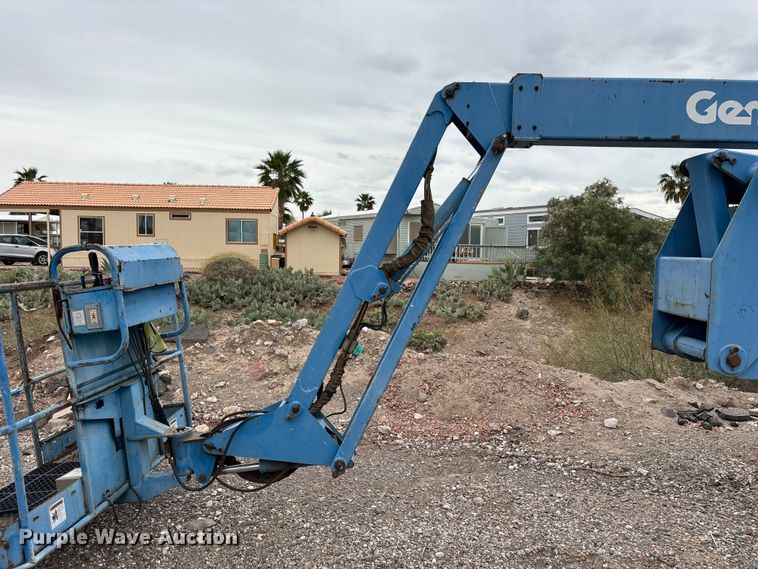 image for item ER7513 2002 Genie Z60/34 boom lift