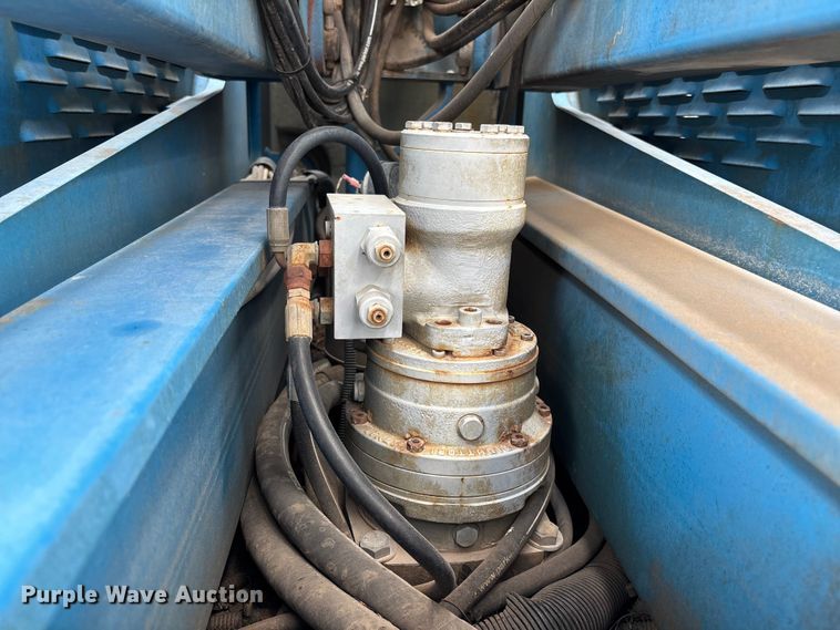 image for item ER7513 2002 Genie Z60/34 boom lift