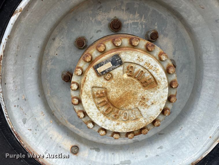 image for item ER7513 2002 Genie Z60/34 boom lift