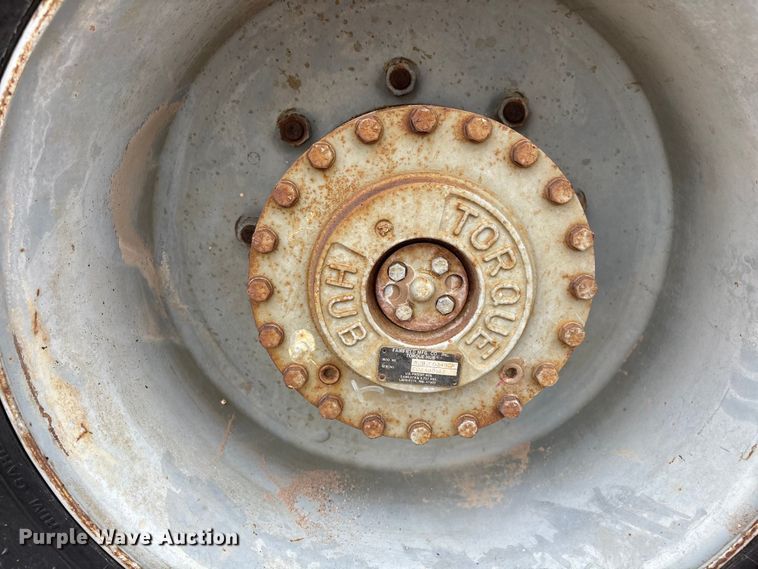 image for item ER7513 2002 Genie Z60/34 boom lift