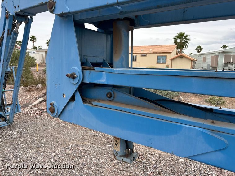 image for item ER7513 2002 Genie Z60/34 boom lift
