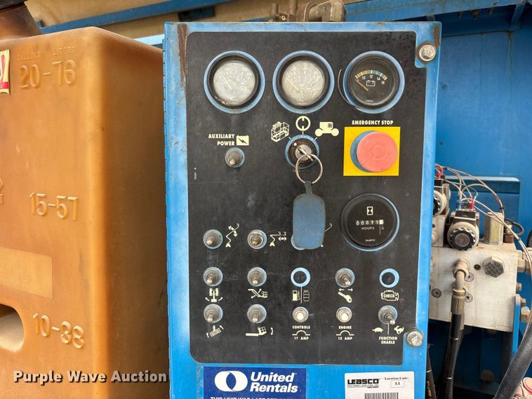 image for item ER7513 2002 Genie Z60/34 boom lift