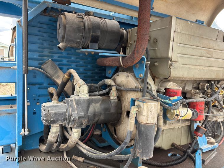 image for item ER7513 2002 Genie Z60/34 boom lift