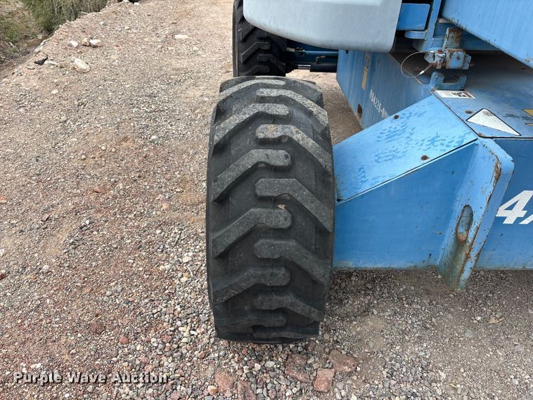 image for item ER7513 2002 Genie Z60/34 boom lift