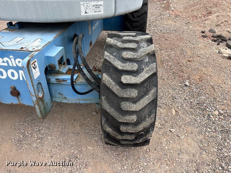 image for item ER7513 2002 Genie Z60/34 boom lift