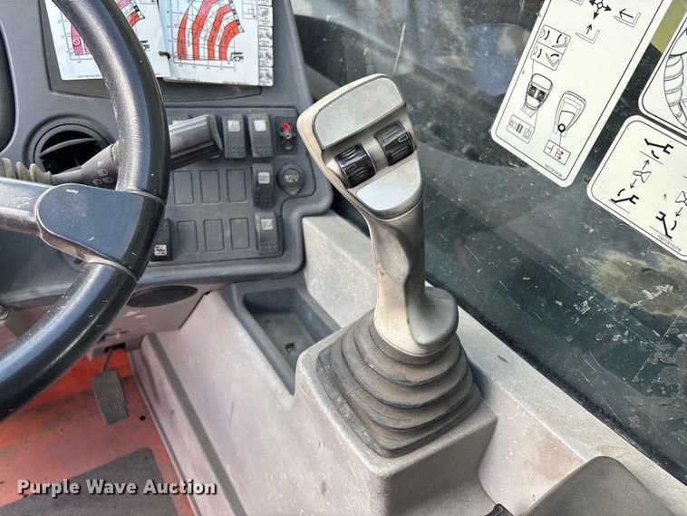 image for item ER7525 2016 JLG 1255 telehandler