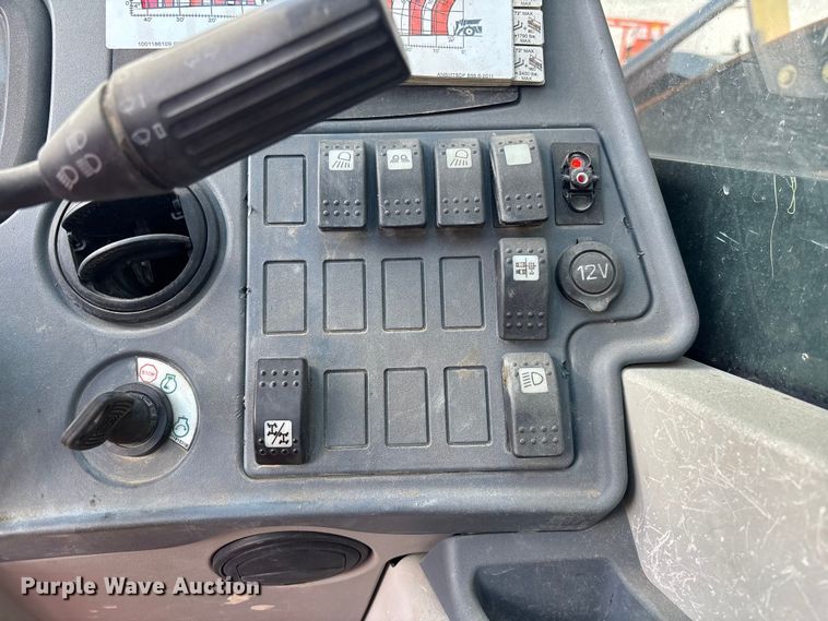 image for item ER7525 2016 JLG 1255 telehandler