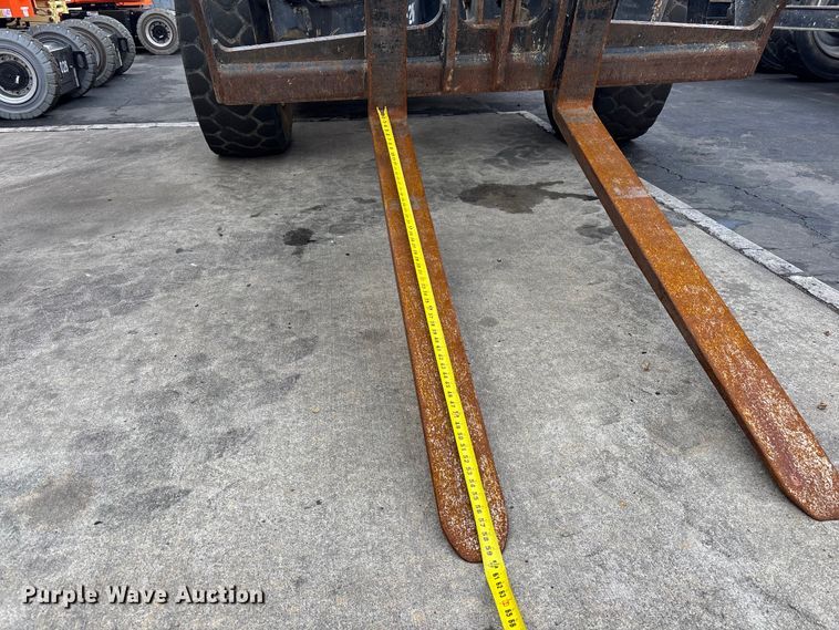 image for item ER7526 2013 JLG G10-55A telehandler