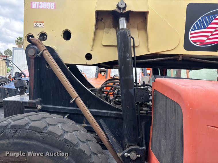 image for item ER7526 2013 JLG G10-55A telehandler
