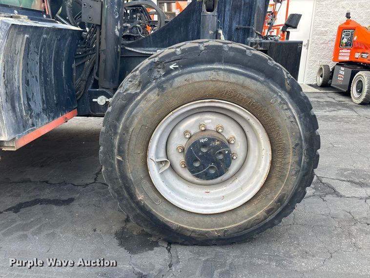 image for item ER7526 2013 JLG G10-55A telehandler