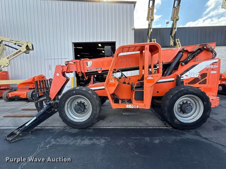 image for item ER7527 2015 JLG 10054 telehandler