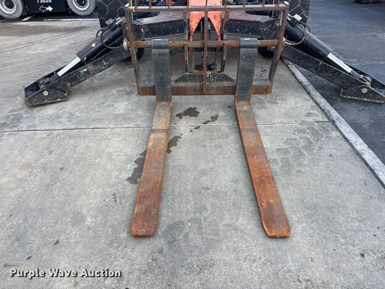 image for item ER7527 2015 JLG 10054 telehandler
