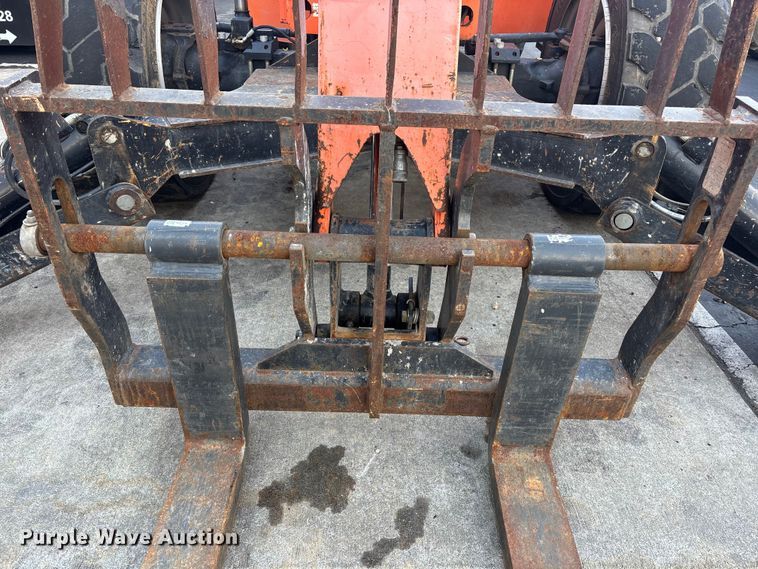 image for item ER7527 2015 JLG 10054 telehandler