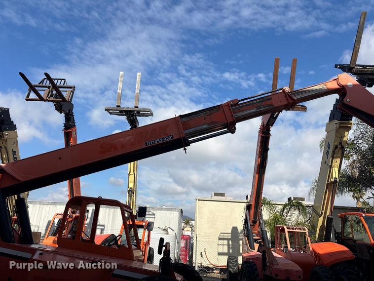 image for item ER7527 2015 JLG 10054 telehandler