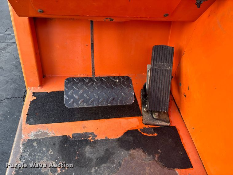 image for item ER7527 2015 JLG 10054 telehandler