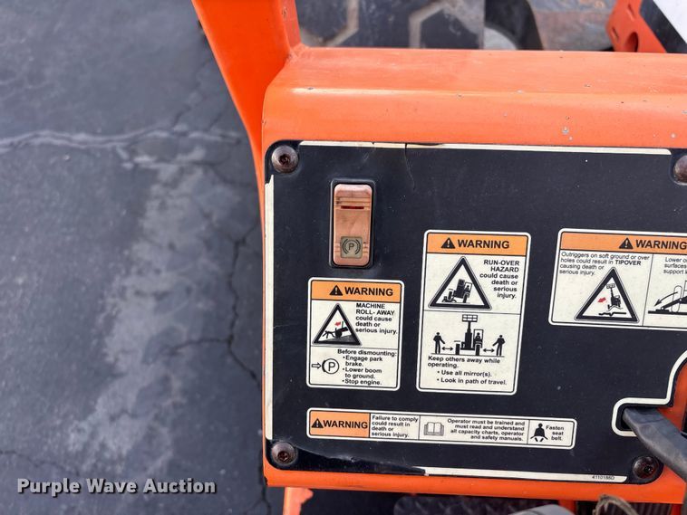 image for item ER7527 2015 JLG 10054 telehandler