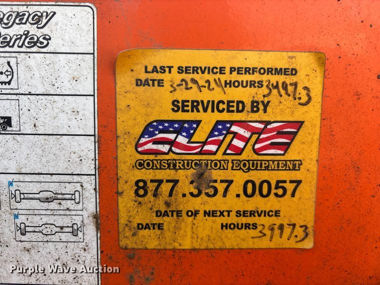 image for item ER7527 2015 JLG 10054 telehandler