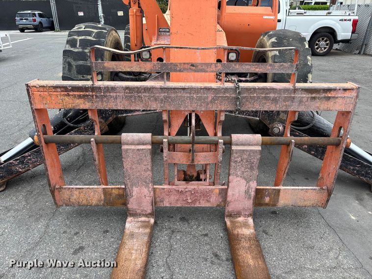 image for item ER7530 2002 Skytrak 10054 telehandler