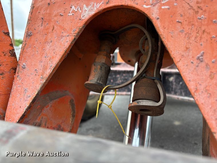 image for item ER7530 2002 Skytrak 10054 telehandler