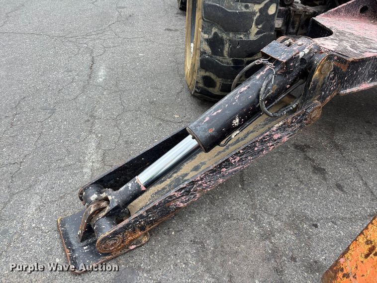 image for item ER7530 2002 Skytrak 10054 telehandler