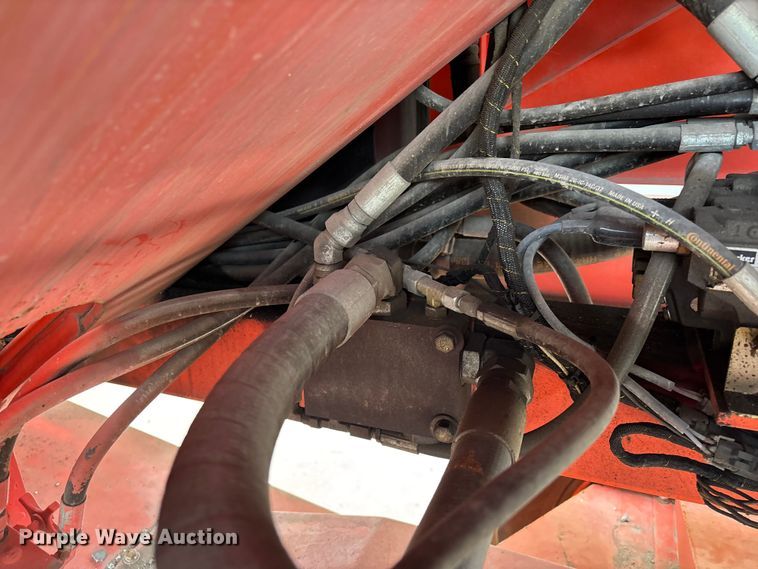 image for item ER7531 2017 Snorkel TB60DZ boom lift