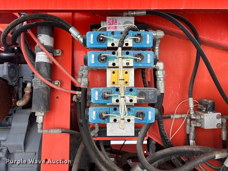 image for item ER7531 2017 Snorkel TB60DZ boom lift