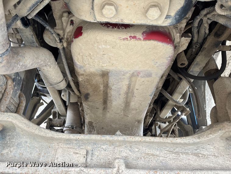 image for item ER7532 2009 Peterbilt 367 dump truck