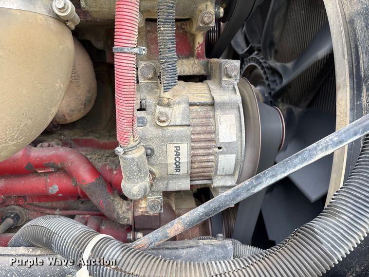 image for item ER7532 2009 Peterbilt 367 dump truck