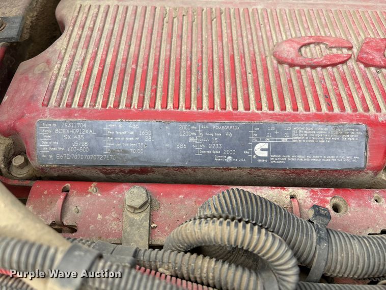 image for item ER7532 2009 Peterbilt 367 dump truck