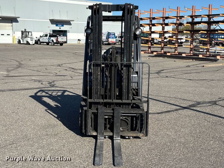 image for item ER7535 2013 Toyota 8FGU18 forklift