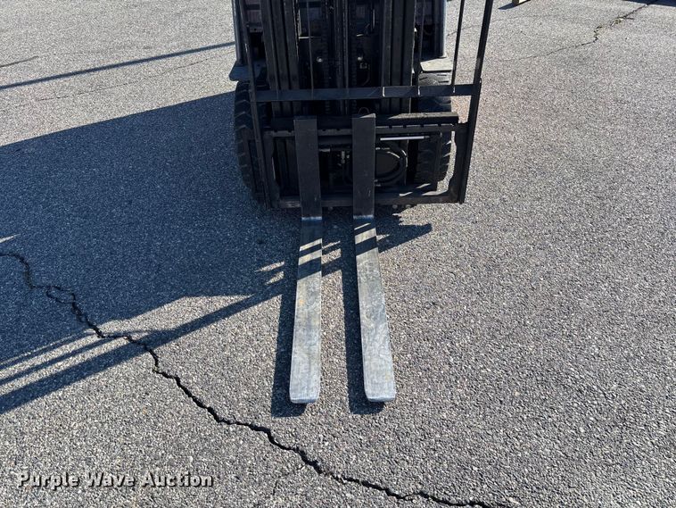 image for item ER7535 2013 Toyota 8FGU18 forklift
