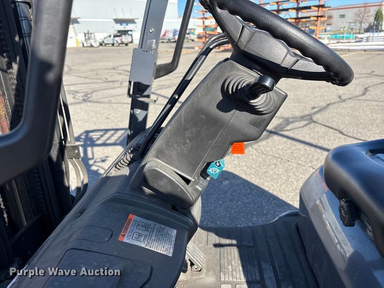 image for item ER7535 2013 Toyota 8FGU18 forklift