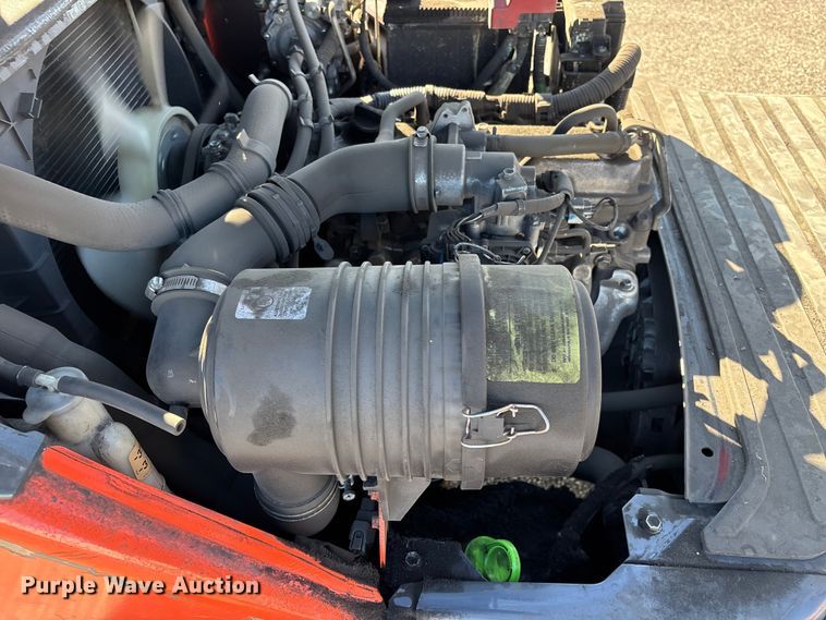 image for item ER7535 2013 Toyota 8FGU18 forklift