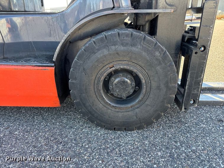 image for item ER7535 2013 Toyota 8FGU18 forklift
