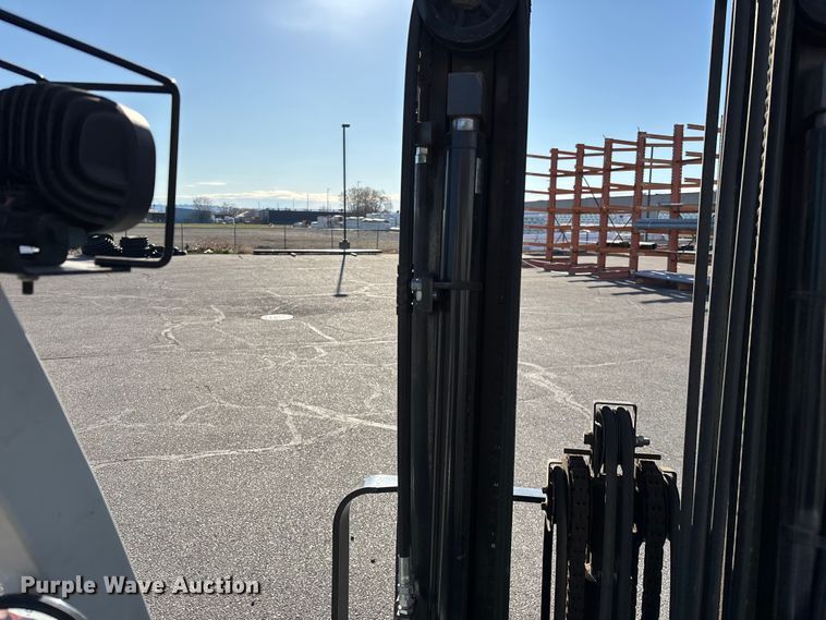 image for item ER7536 2017 UniCarriers PF50 forklift