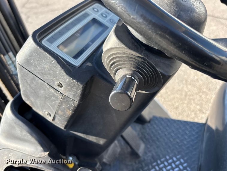 image for item ER7536 2017 UniCarriers PF50 forklift