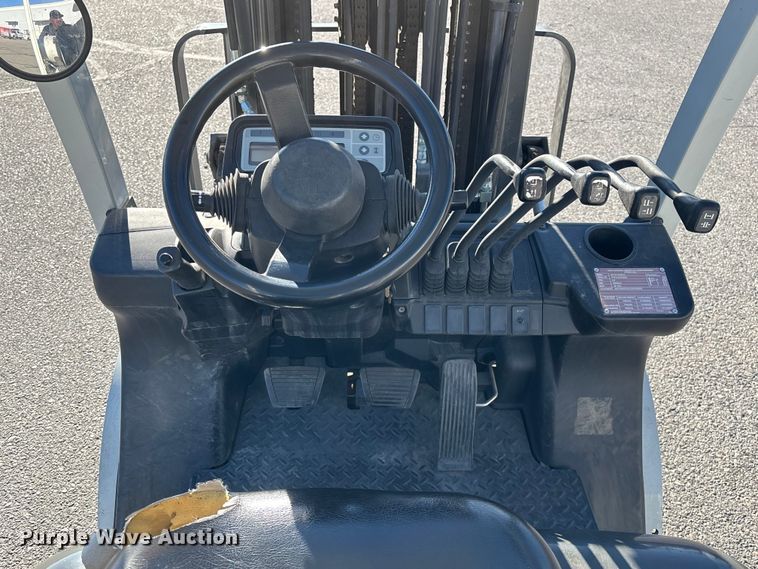 image for item ER7536 2017 UniCarriers PF50 forklift