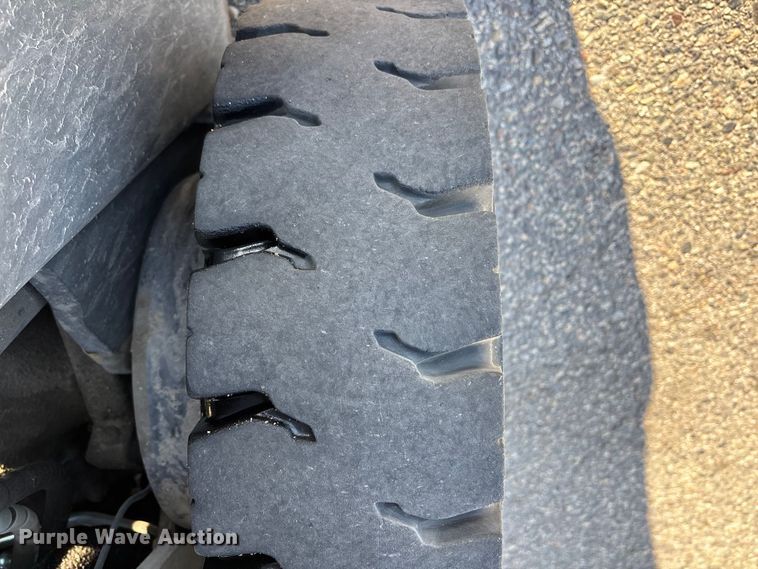 image for item ER7536 2017 UniCarriers PF50 forklift