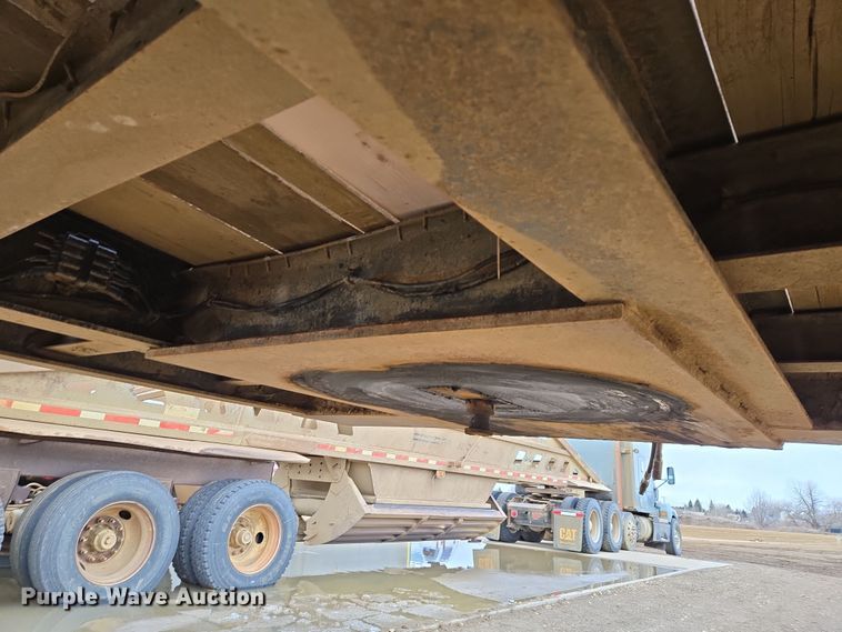 image for item ES2855 2000 Entyre HFR50TD4-T1 lowboy equipment trailer