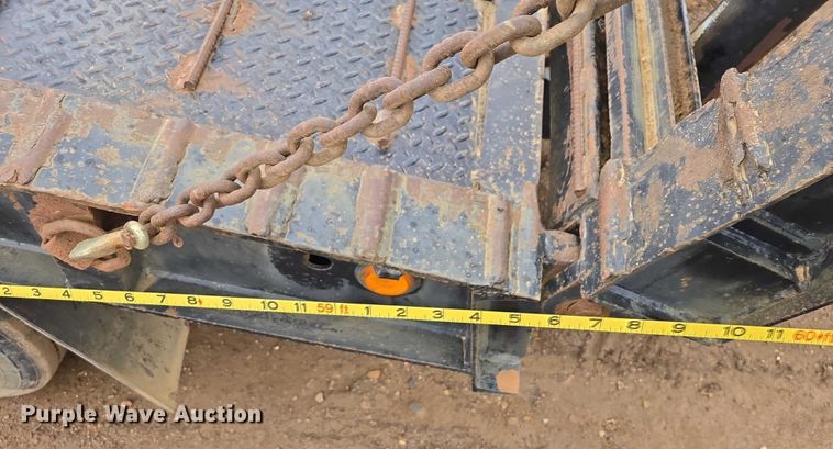 image for item ES2855 2000 Entyre HFR50TD4-T1 lowboy equipment trailer