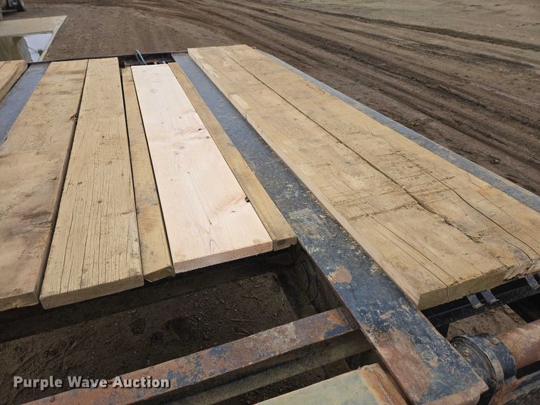 image for item ES2855 2000 Entyre HFR50TD4-T1 lowboy equipment trailer