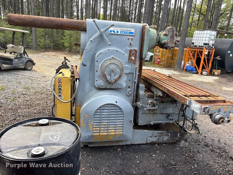 image for item ES8738 Kearney & Trecker TF-20 milling machine