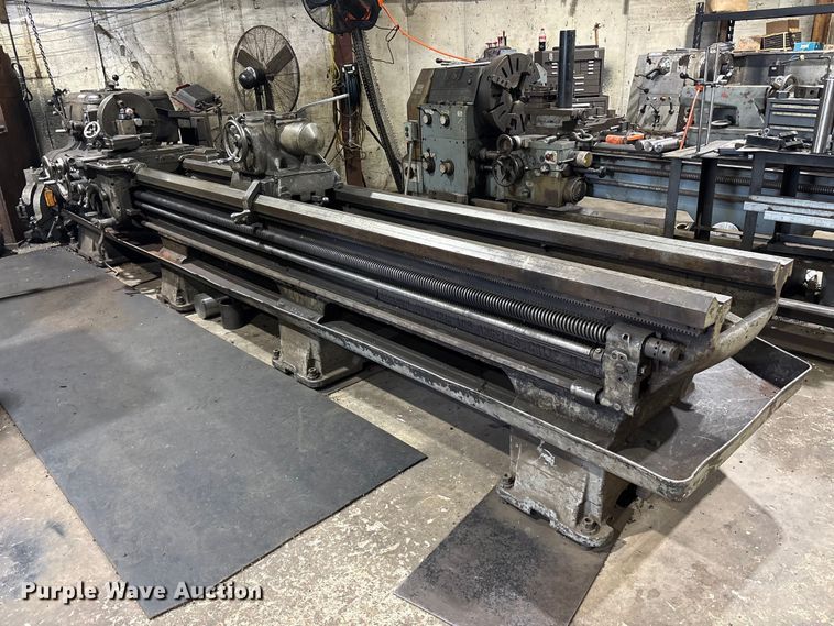 image for item ES8739 Axelson metal lathe